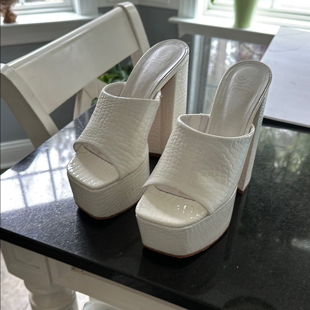 Women’s heels